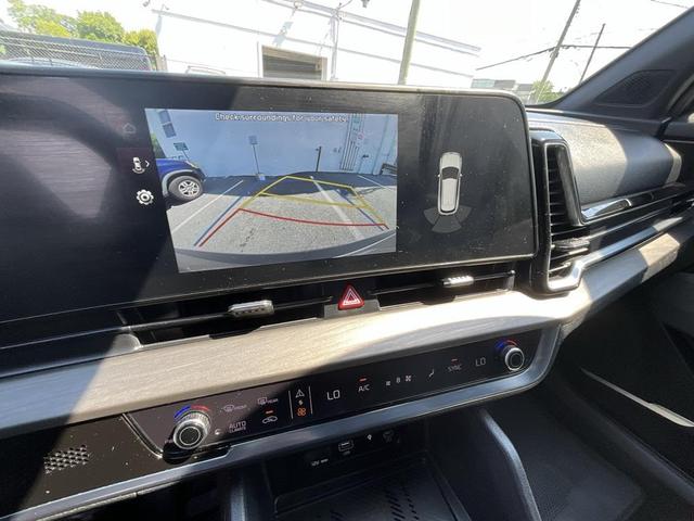 Photo of 2023 Ebony Black Kia Sportage