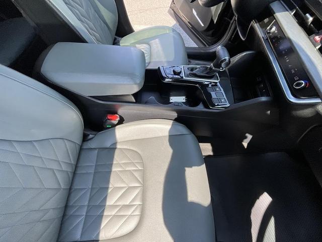 Photo of 2023 Ebony Black Kia Sportage