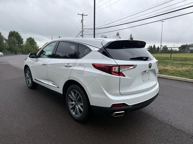 Photo of 2024 Platinum White Pearl Acura RDX