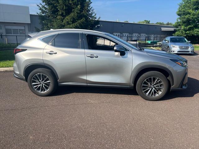 Photo of 2022 Atomic Silver Lexus NX 350