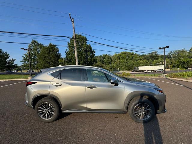 Photo of 2022 Atomic Silver Lexus NX 350