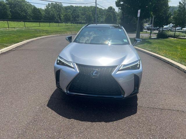 Photo of 2023 Iridium Lexus UX 250h