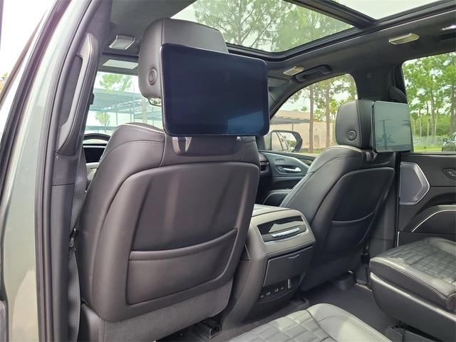 Photo of 2023 Dark Emerald Metallic Cadillac Escalade