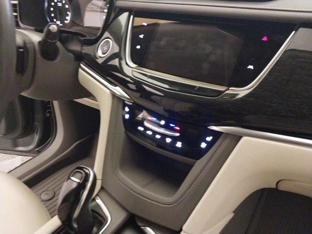 Photo of 2022 Satin Steel Metallic Cadillac XT6