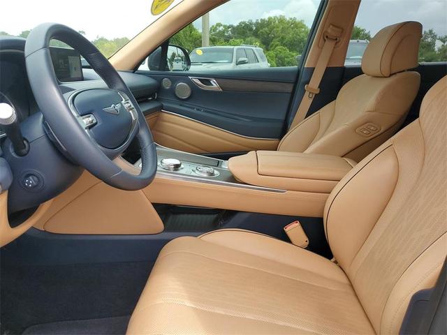 Photo of 2023 Himalayan Gray Genesis GV80