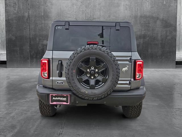 Photo of 2025 Carbonized Gray Metallic Ford Bronco