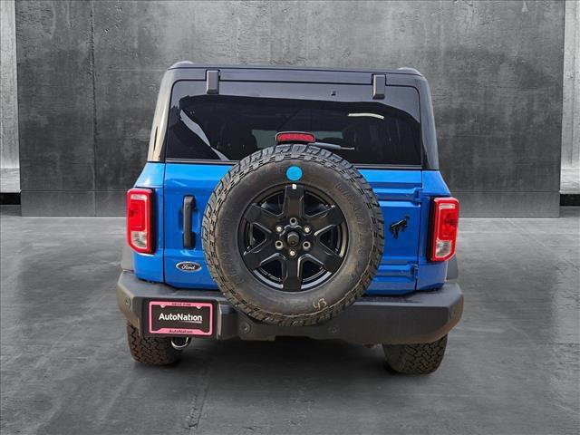 Photo of 2025 Velocity Blue Metallic Ford Bronco