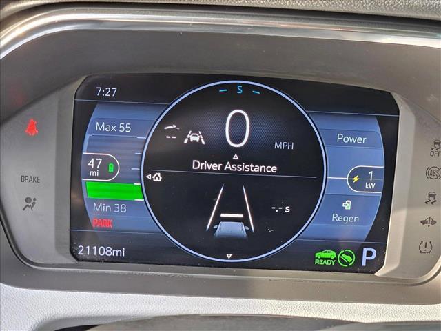 Photo of 2023 Gray Ghost Metallic Chevrolet Bolt EUV