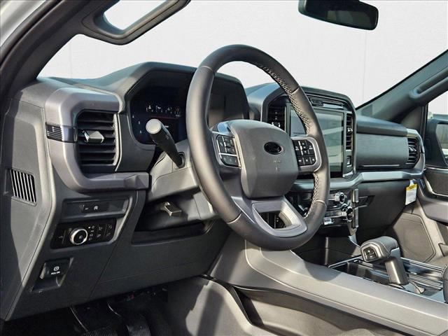 Photo of 2025 Space White Metallic Ford F-150