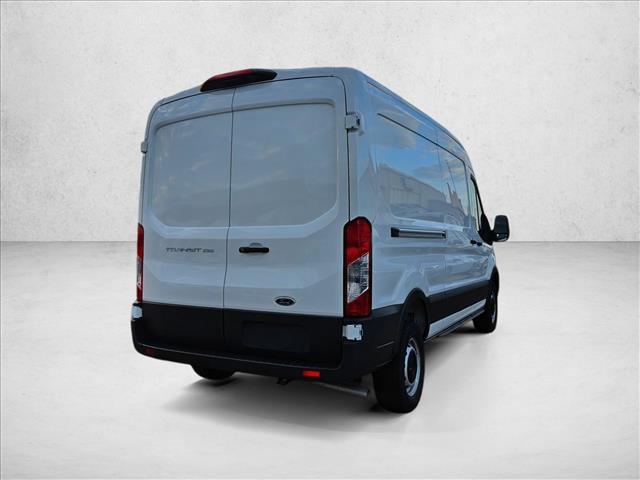 Photo of 2025 Oxford White Ford Transit-250