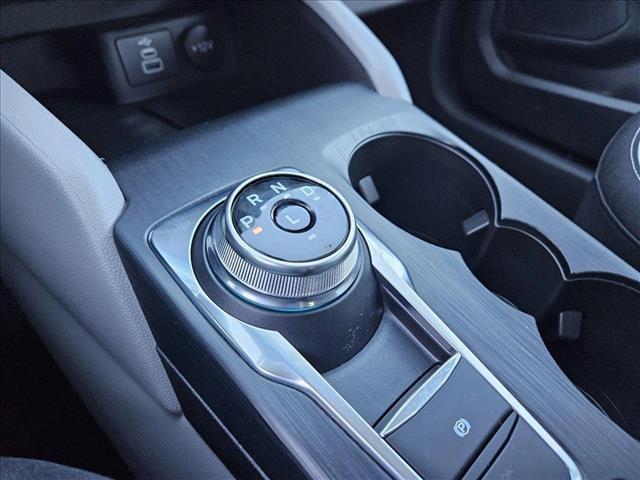Photo of 2025 Space Silver Metallic Ford Escape