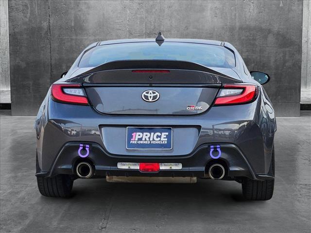 Photo of 2024 Pavement Toyota GR86
