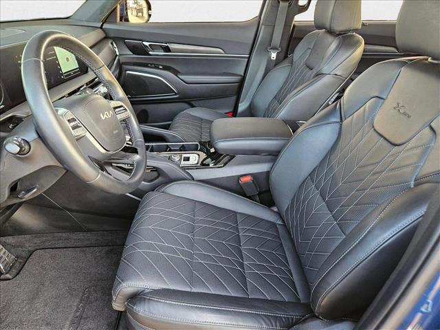 Photo of 2023 Midnight Lake Blue Kia Telluride