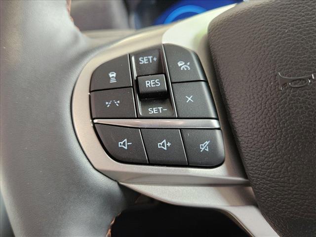 Photo of 2025 Carbonized Gray Metallic Ford Explorer