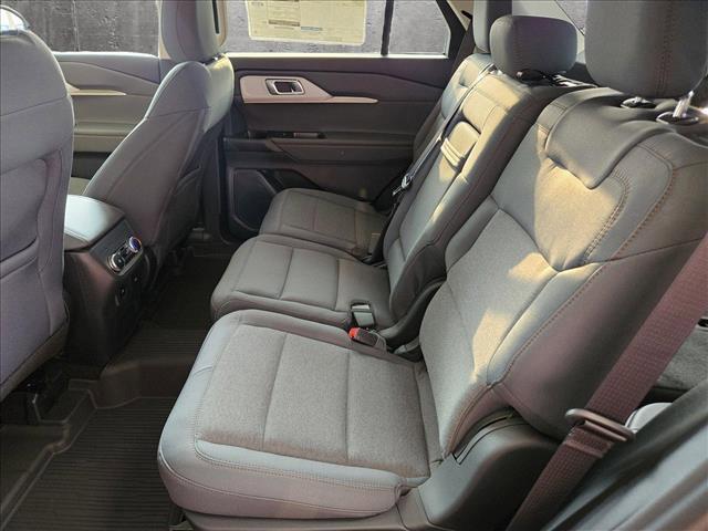 Photo of 2025 Carbonized Gray Metallic Ford Explorer