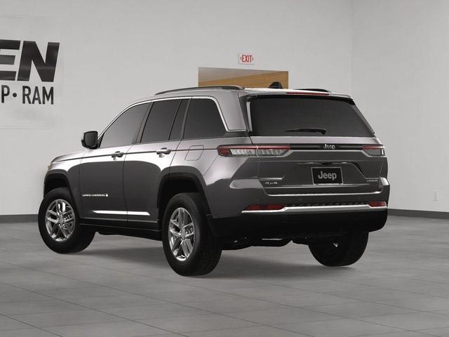 Photo of 2025 Metallic Jeep Grand Cherokee