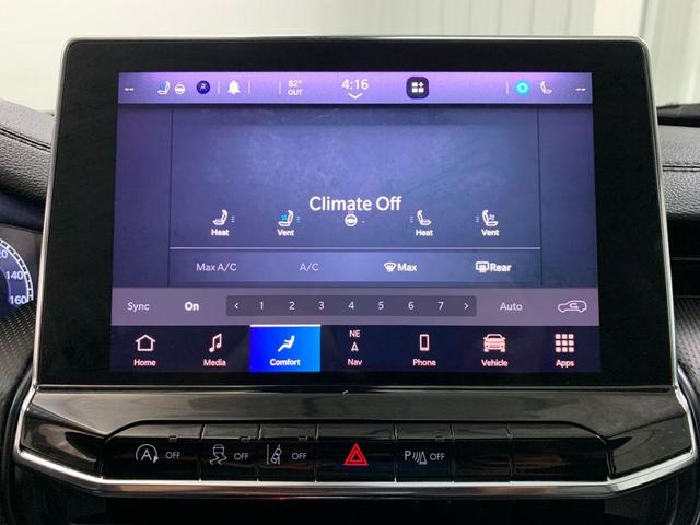 Photo of 2022 Velvet Red Pearlcoat Jeep Compass