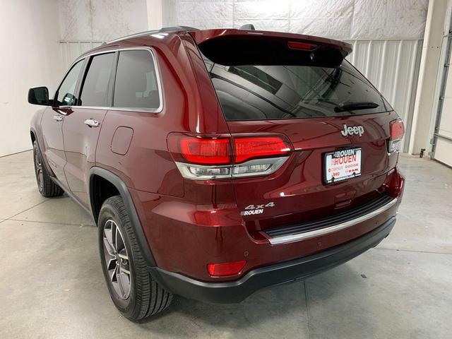 Photo of 2021 Velvet Red Pearlcoat Jeep Grand Cherokee