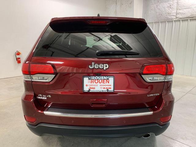 Photo of 2021 Velvet Red Pearlcoat Jeep Grand Cherokee