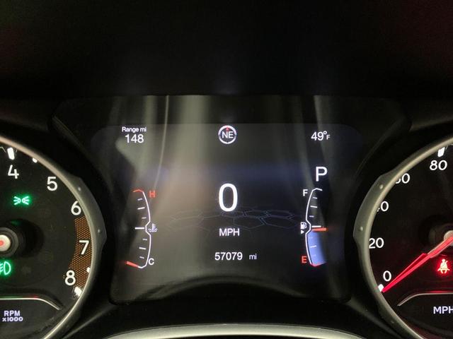 Photo of 2018 Granite Crystal Clearcoat Metallic Jeep Compass