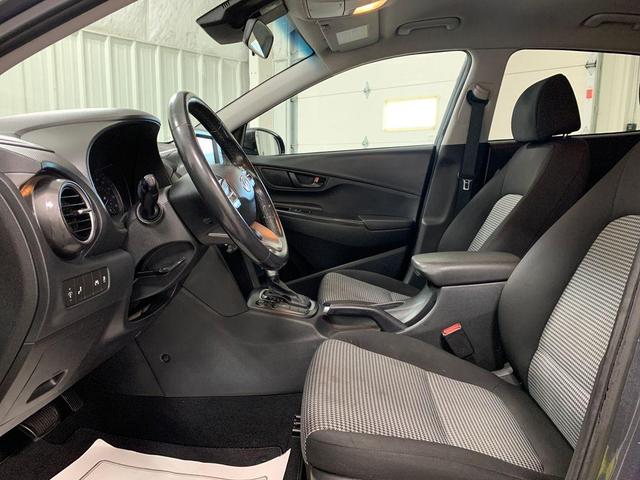 Photo of 2020 Thunder Gray Hyundai KONA