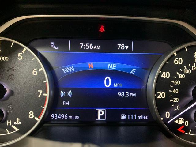 Photo of 2016 Pearl White Nissan Murano