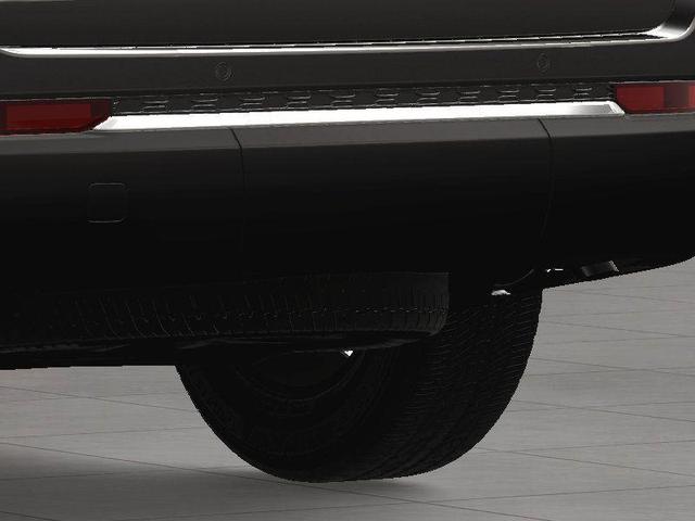 Photo of 2025 Metallic Jeep Grand Cherokee L