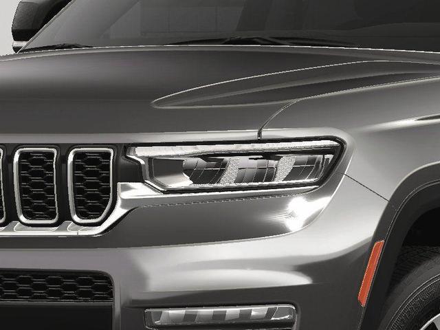 Photo of 2025 Metallic Jeep Grand Cherokee L