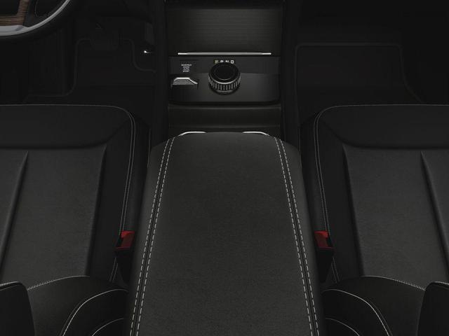 Photo of 2025 Metallic Jeep Grand Cherokee L