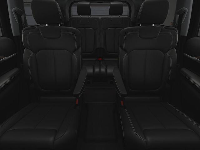 Photo of 2025 Metallic Jeep Grand Cherokee L