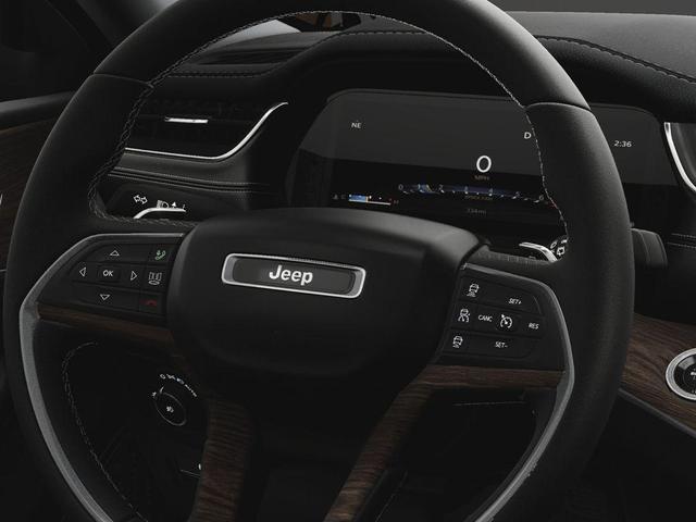 Photo of 2025 Metallic Jeep Grand Cherokee L