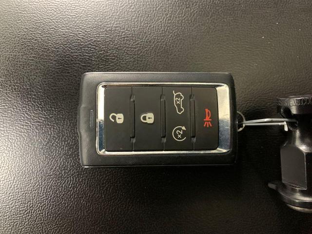 Photo of 2021 Velvet Red Pearlcoat Jeep Grand Cherokee L