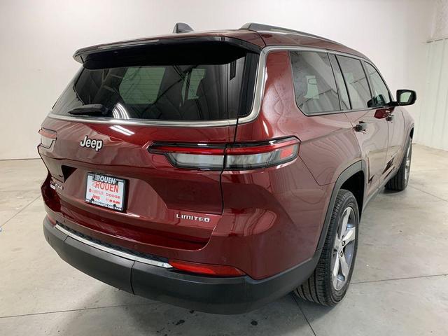 Photo of 2021 Velvet Red Pearlcoat Jeep Grand Cherokee L