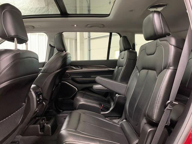 Photo of 2021 Velvet Red Pearlcoat Jeep Grand Cherokee L