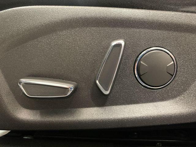 Photo of 2014 Ingot Silver Ford Fusion