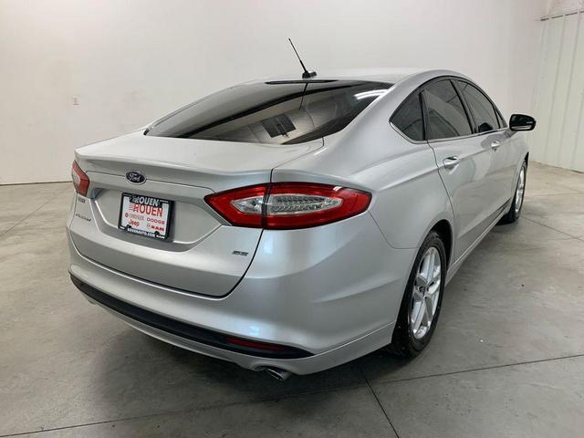 Photo of 2014 Ingot Silver Ford Fusion
