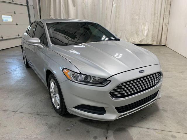 Photo of 2014 Ingot Silver Ford Fusion