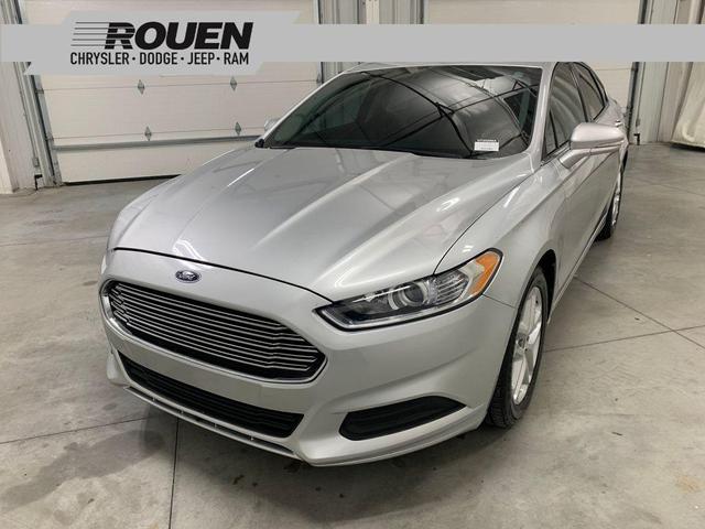 Photo of 2014 Ingot Silver Ford Fusion