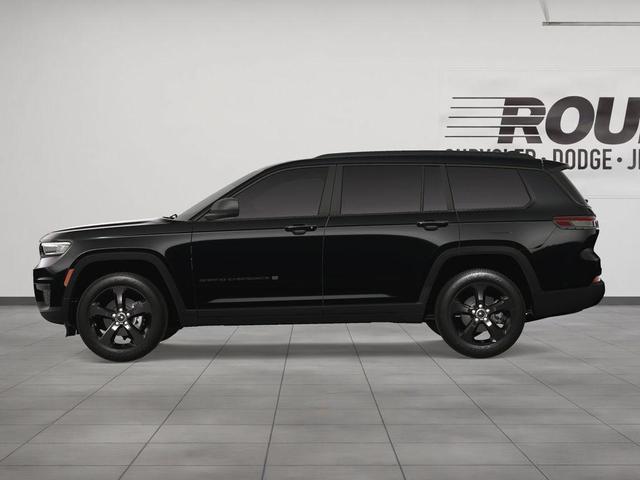 Photo of 2025 Diamond Black Jeep Grand Cherokee L
