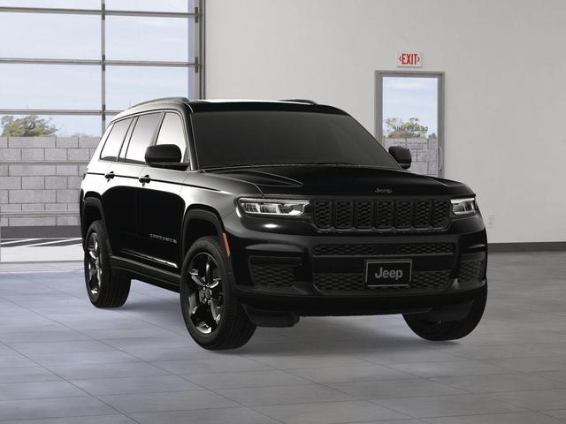 Photo of 2025 Diamond Black Jeep Grand Cherokee L