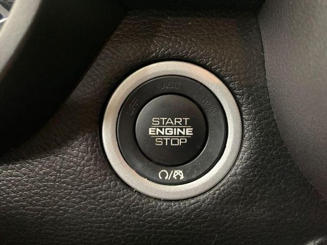 Photo of 2020 Delmonico Red Pearlcoat RAM 1500