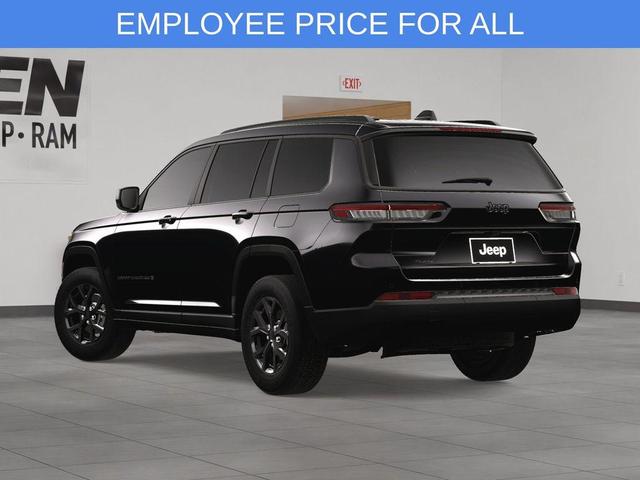 Photo of 2025 Diamond Black Jeep Grand Cherokee L
