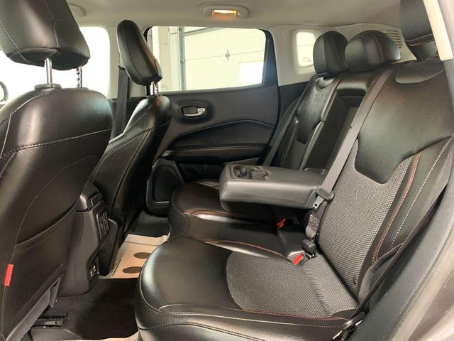 Photo of 2020 Granite Crystal Clearcoat Metallic Jeep Compass