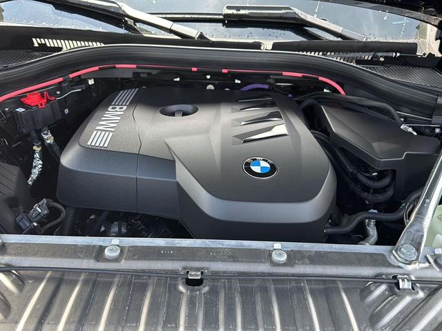 Photo of 2025 Black Sapphire Metallic BMW X3