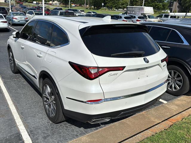 Photo of 2024 Platinum White Pearl Acura MDX