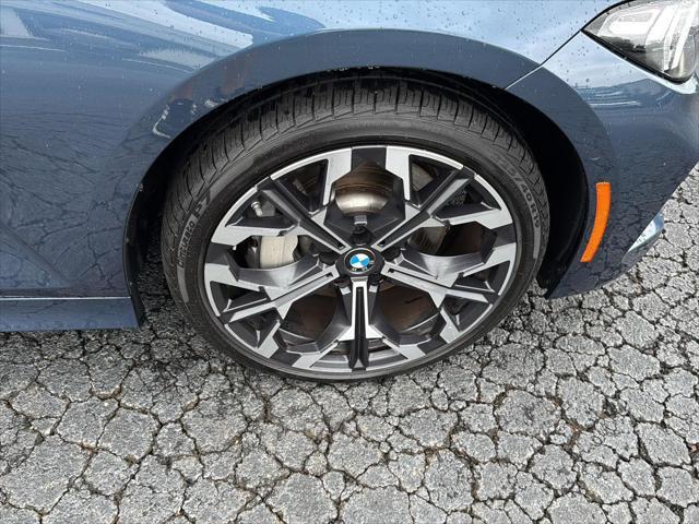 Photo of 2025 BMW 330