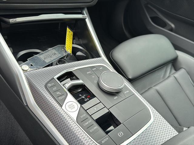 Photo of 2025 BMW 330