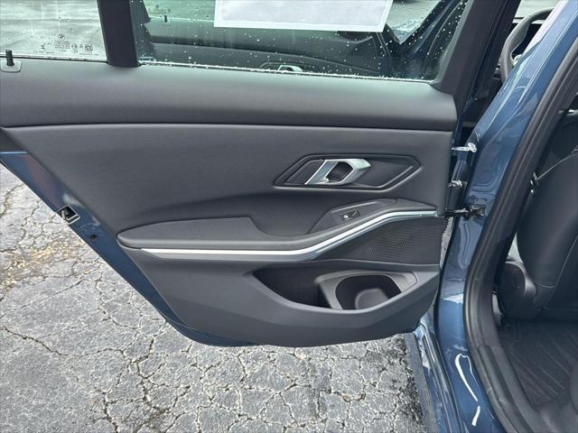 Photo of 2025 BMW 330