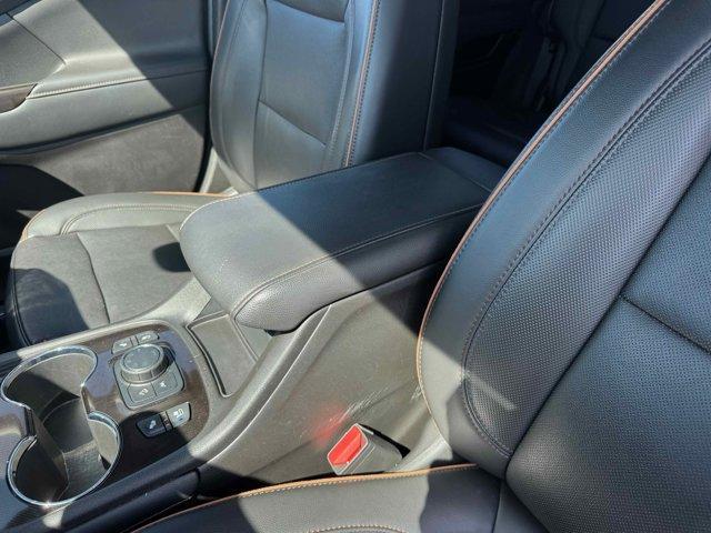 Photo of 2022 Gray GMC Acadia