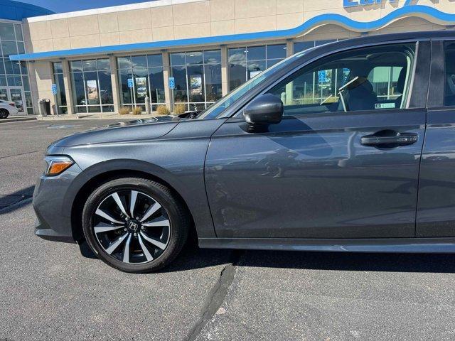 Photo of 2024 Gray Honda Civic